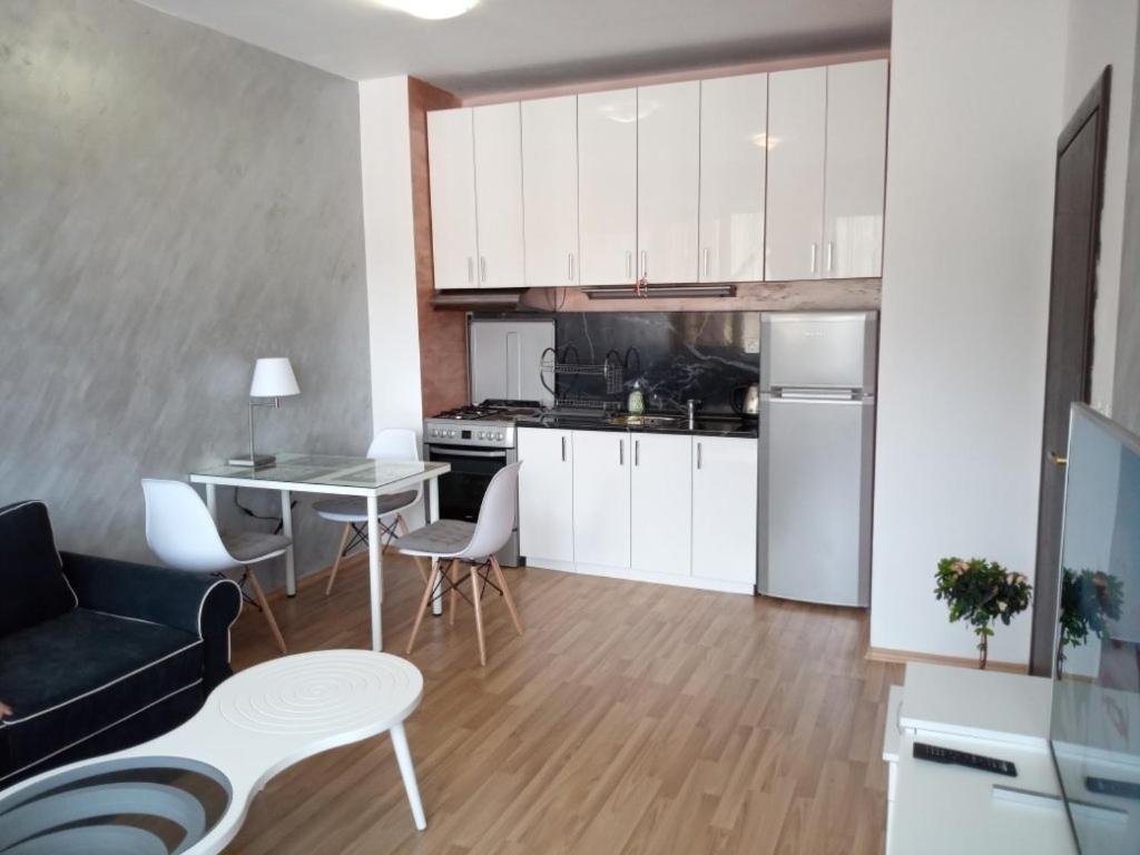 Апартамент Лукс В Спа Хотел Свети Спас Velingrad Eksteriør billede